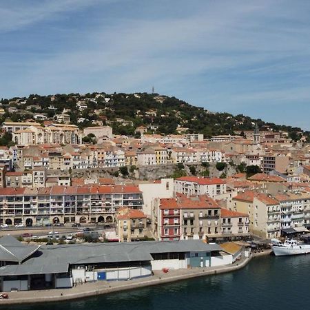 Le Phare Apartment Sete Bagian luar foto