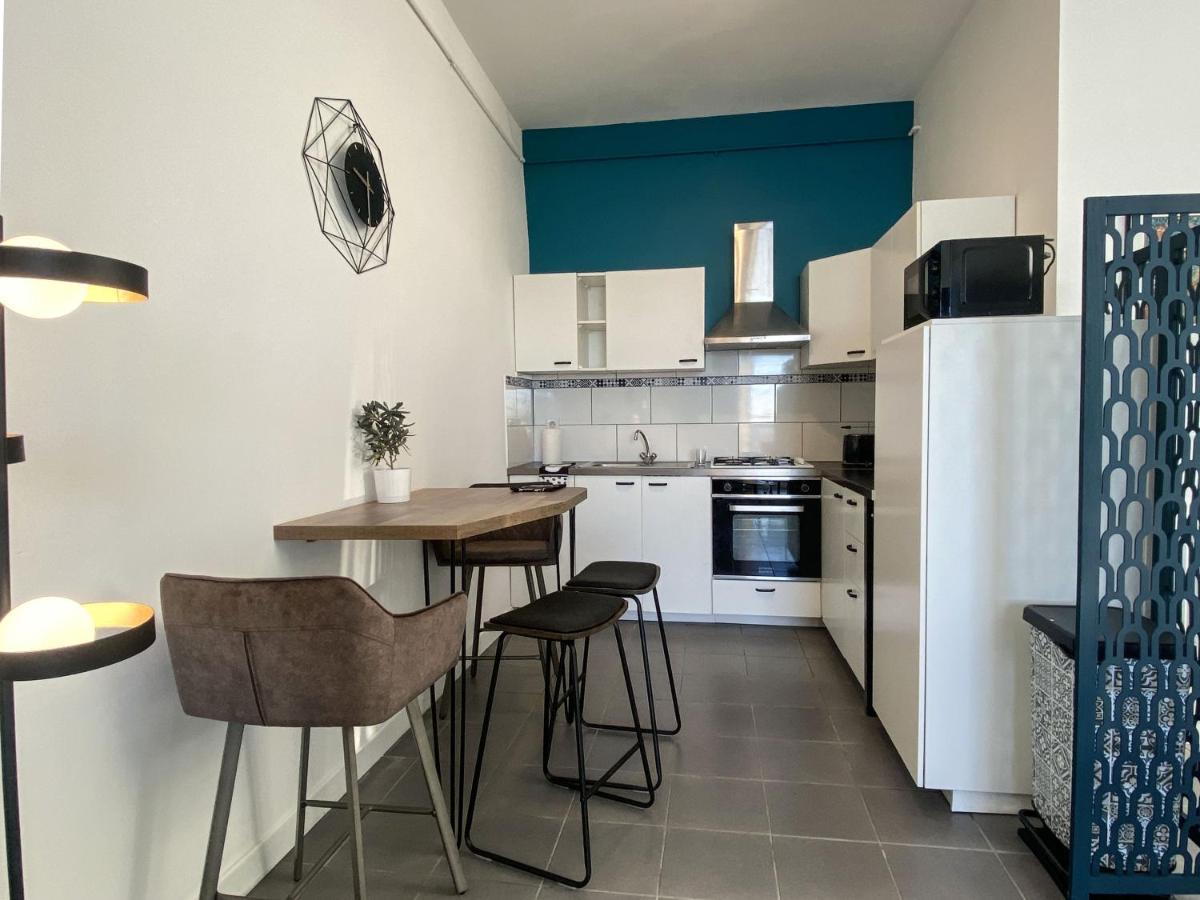 Le Phare Apartment Sete Bagian luar foto