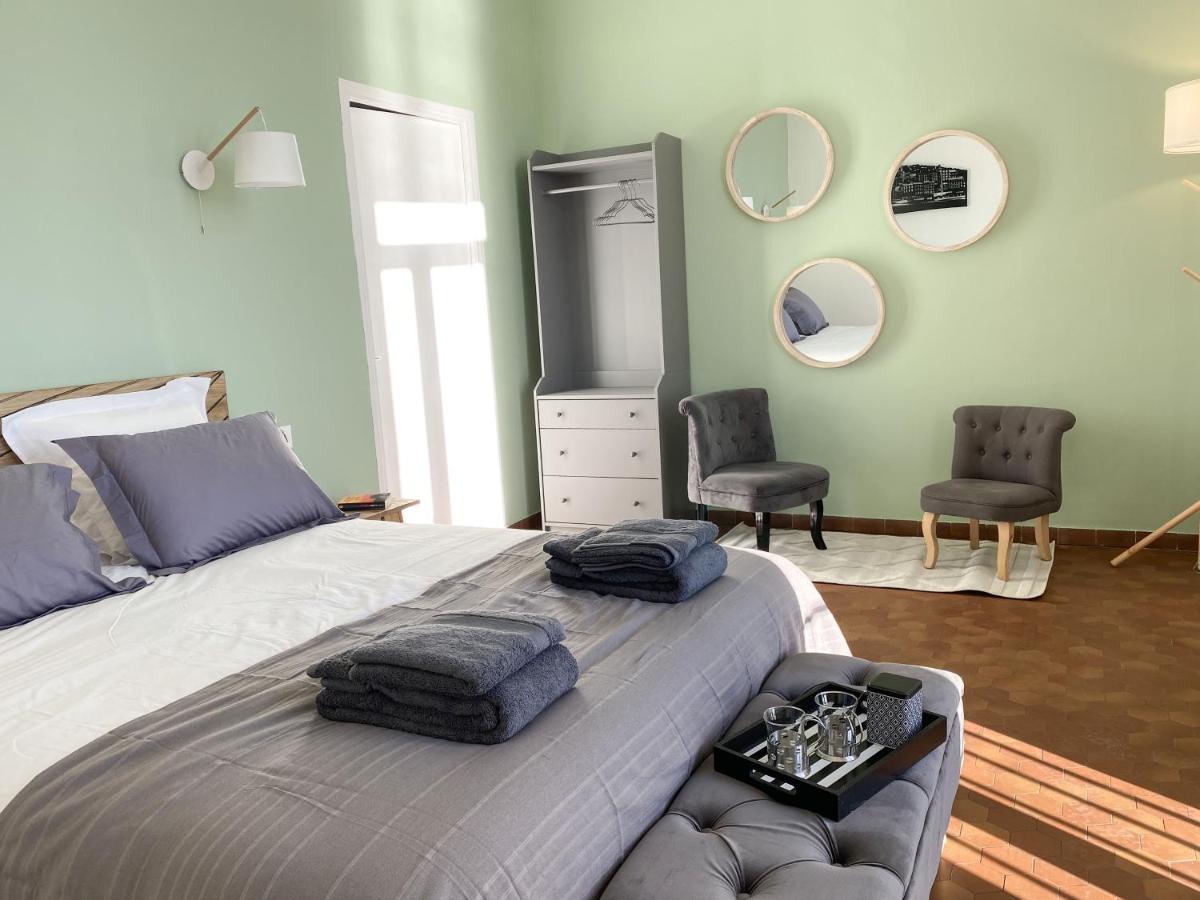 Le Phare Apartment Sete Bagian luar foto